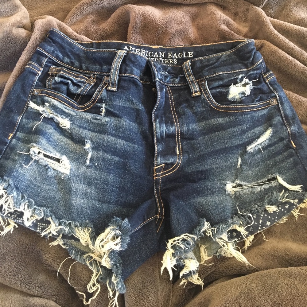 american eagle shorts